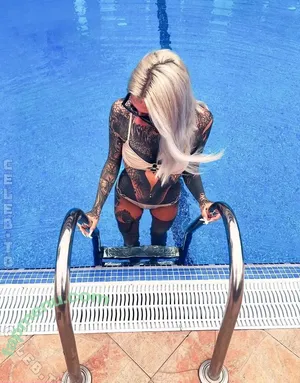 Marleyne Melonski / marleynemelonski / melonskii.privat nude photo #0041