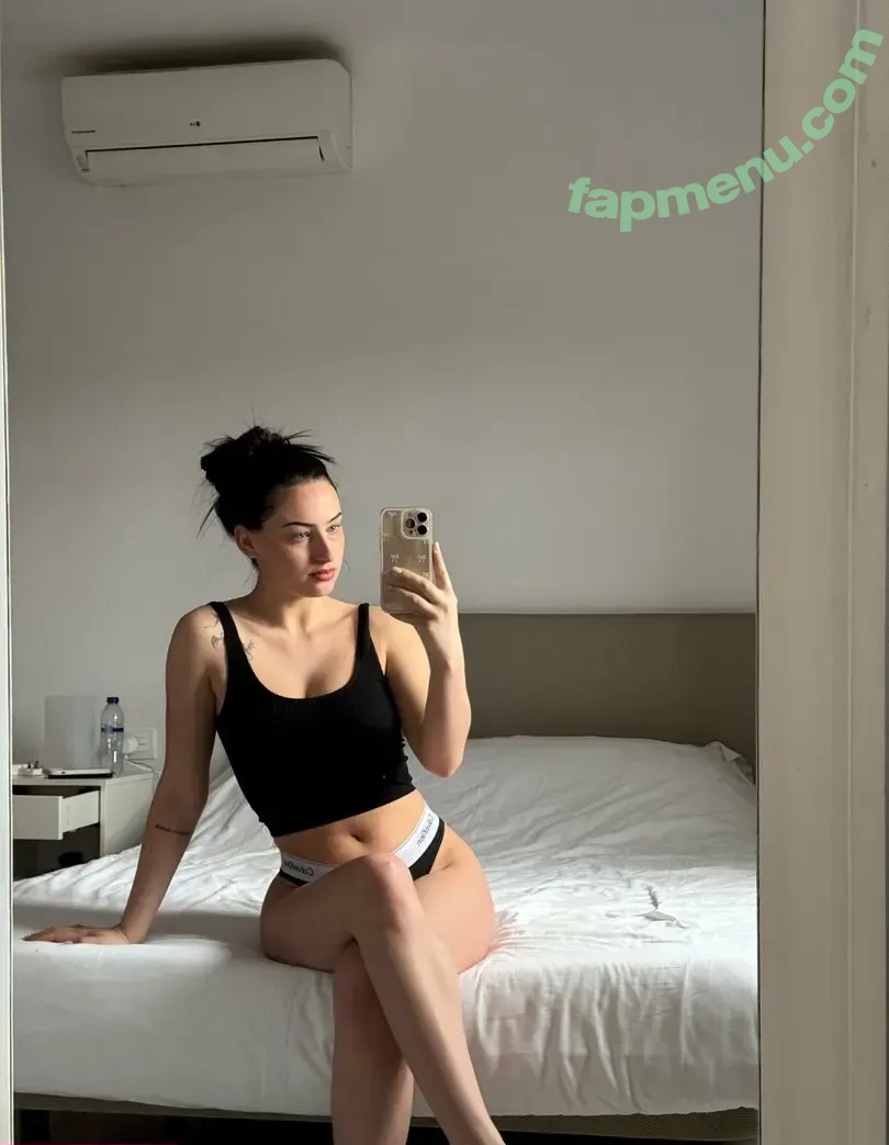 marnievictoria nude photo #0030 (marnievictoria1)