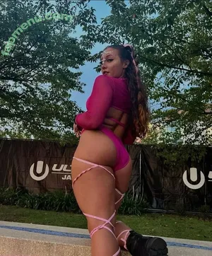 Marpatmusclemommy / allisonlove.allisonlove / muscle.mommy.milkers nude photo #0012