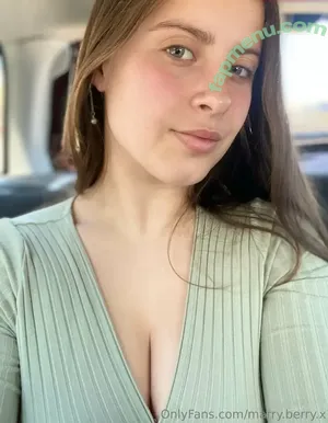 marry.berry.x / xmaryhappyberryx nude photo #0018