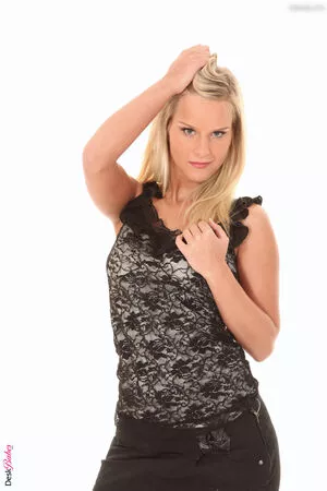 Marry Queen / Mary / Miela nude photo #0558