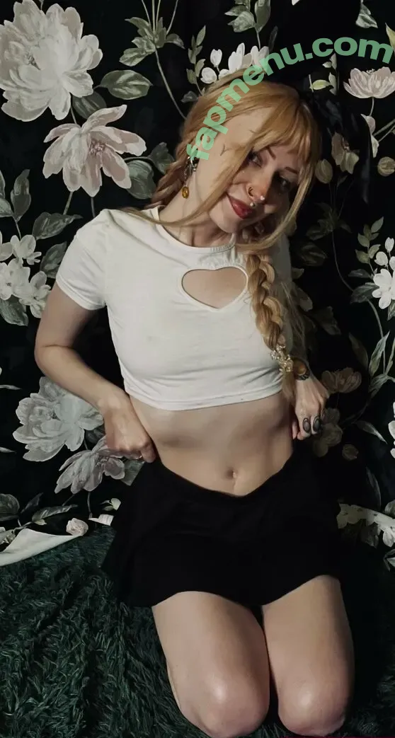 marsoswin nude photo #0006 (marsoswin)