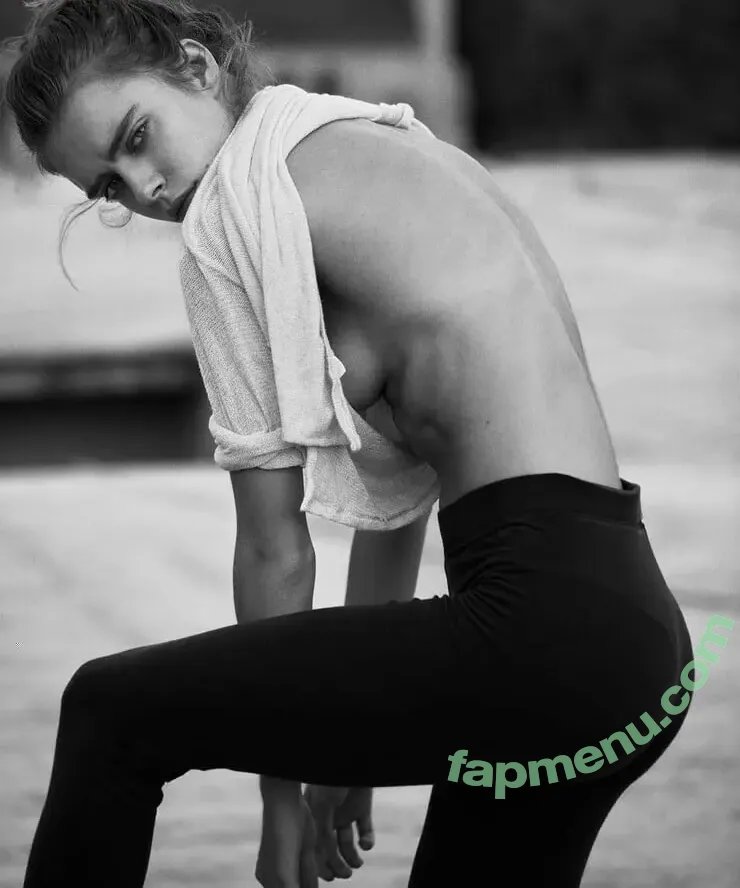 Marta Piekarz nude photo #0052 (Marta the Martian / martathemartian)