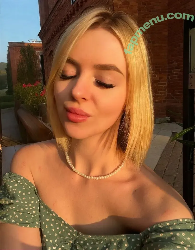 martaswarowski nude photo #0007 (martaswarowski)