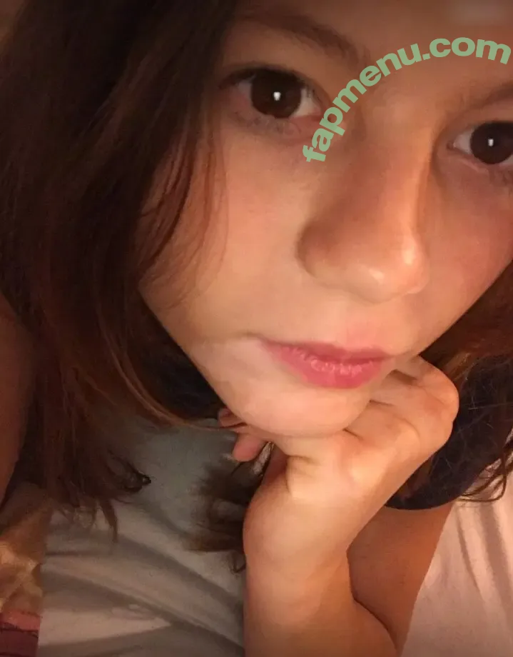 martha18xx nude photo #0004 (martha18xx)