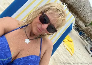 martiangirl / ewa.lee nude photo #0061