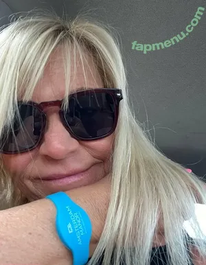 martiangirl / ewa.lee nude photo #0070