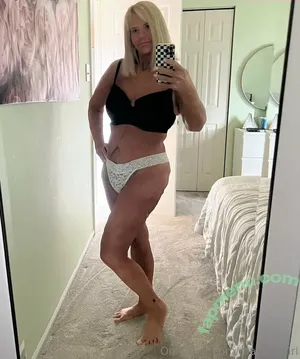 martiangirl / ewa.lee nude photo #0093