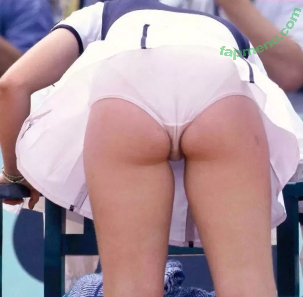 Martina Hingis nude photo #0003 (martinahingis80)