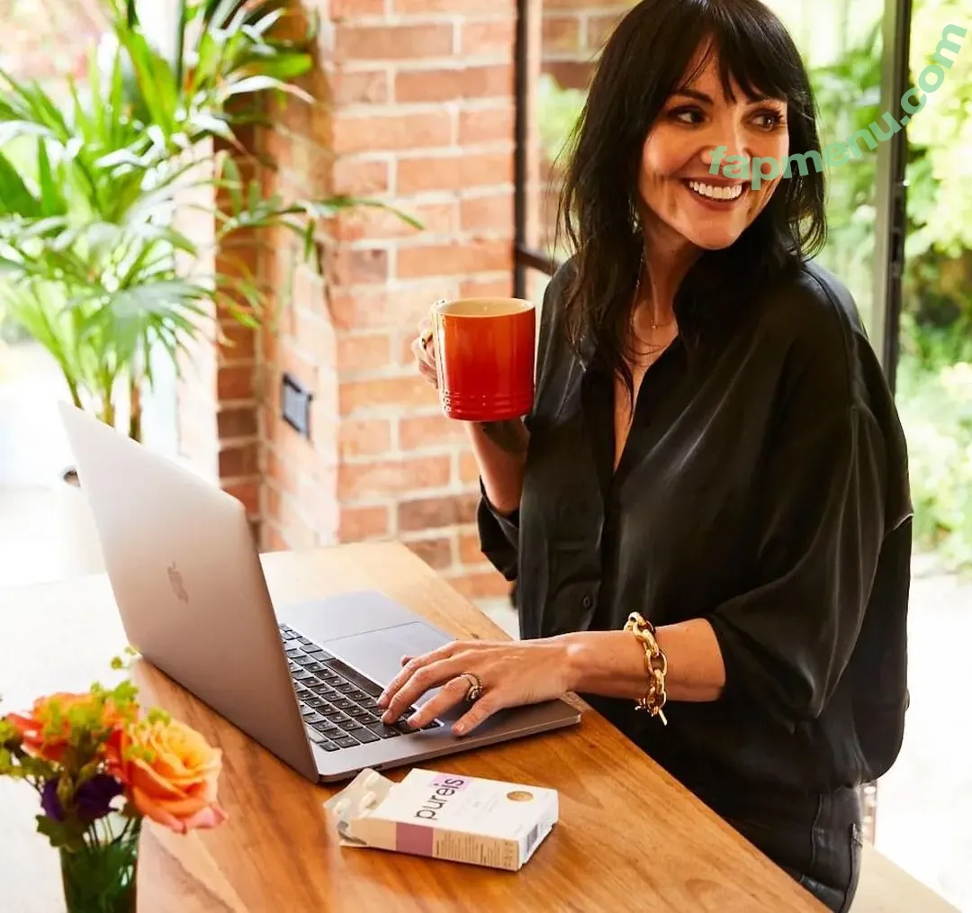 Martine McCutcheon nude photo #0097 (martinemccutcheon)