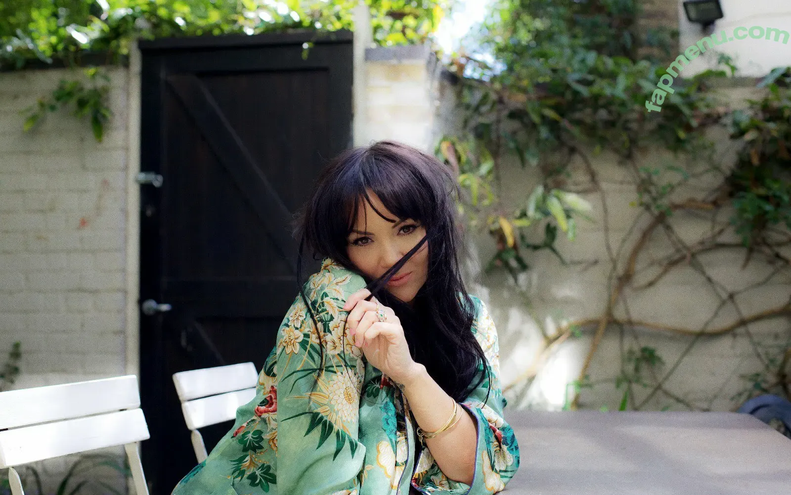 Martine McCutcheon nude photo #0102 (martinemccutcheon)