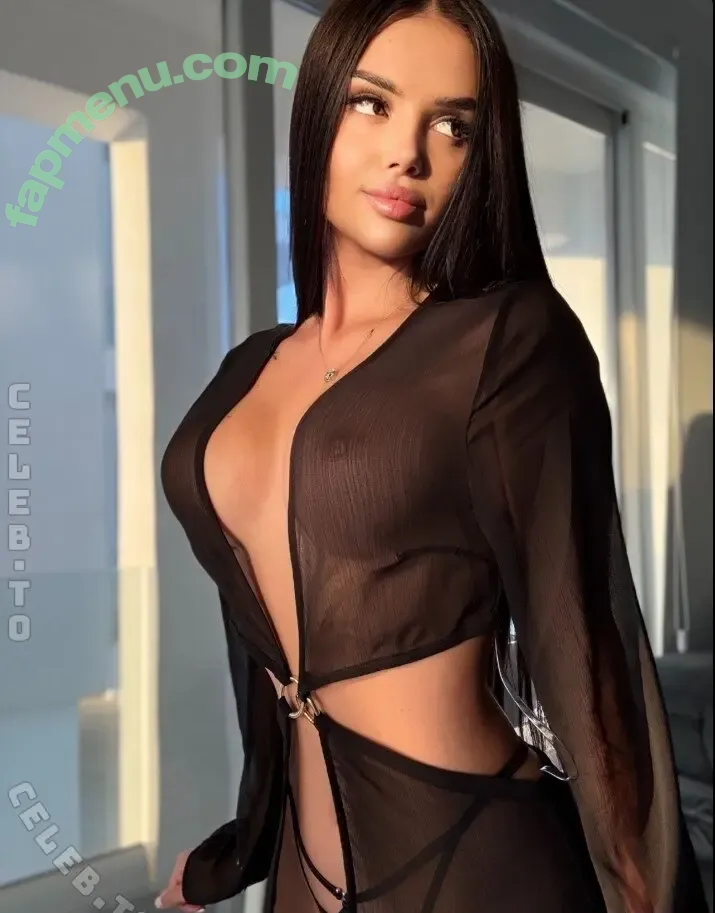 Martini nude photo #0081 (____martiniii____ / martiniii / private_martini)