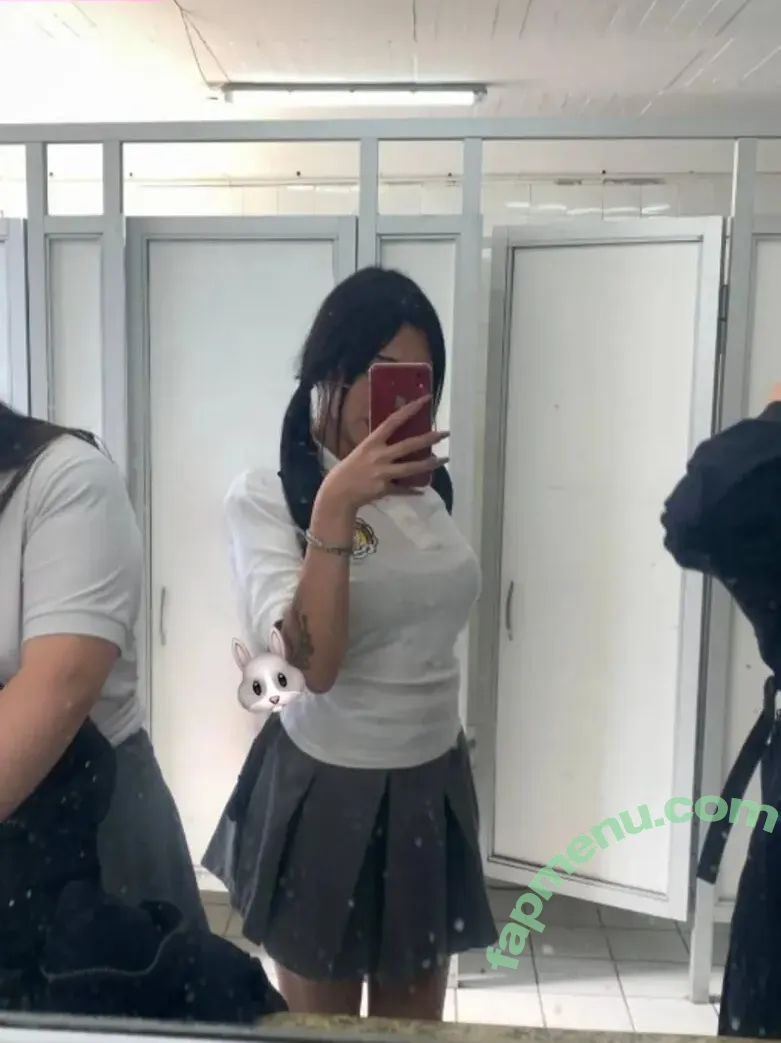 Martinitaignacia nude photo #0032 (9999.00666 / Martina Ignacia / Martinajjajjaj)
