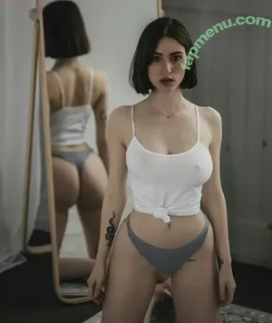  nude photo #0002