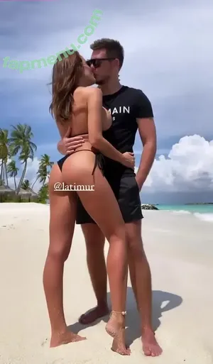  nude photo #0004