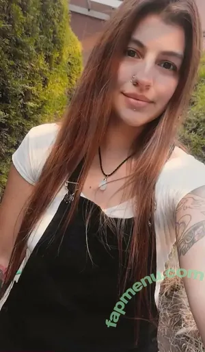 marturoldaan / reel nude photo #0004