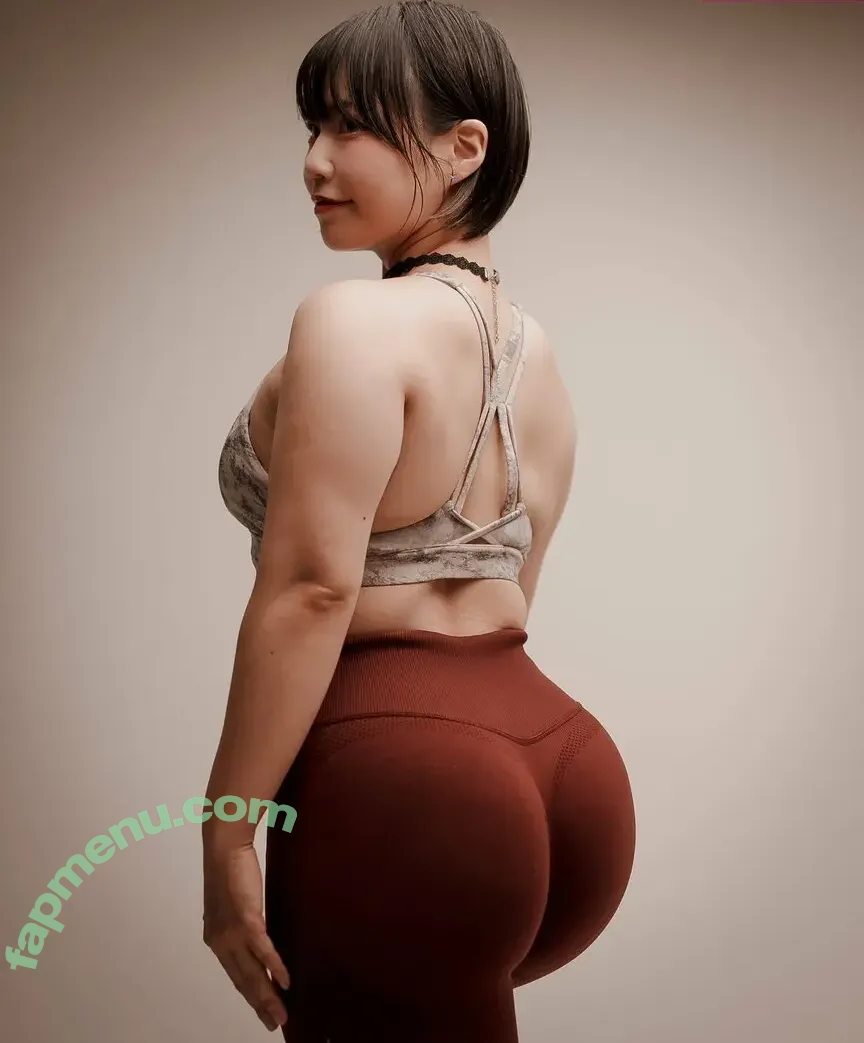 Maru nude photo #0013 (Maru)