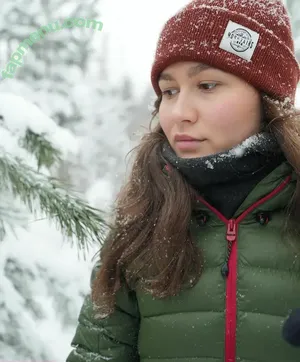 Marusya Shiklina / Marusya outdoors / marusya / marusya.shiklina nude photo #0017