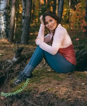 Marusya Shiklina / Marusya outdoors / marusya / marusya.shiklina nude photo #0019