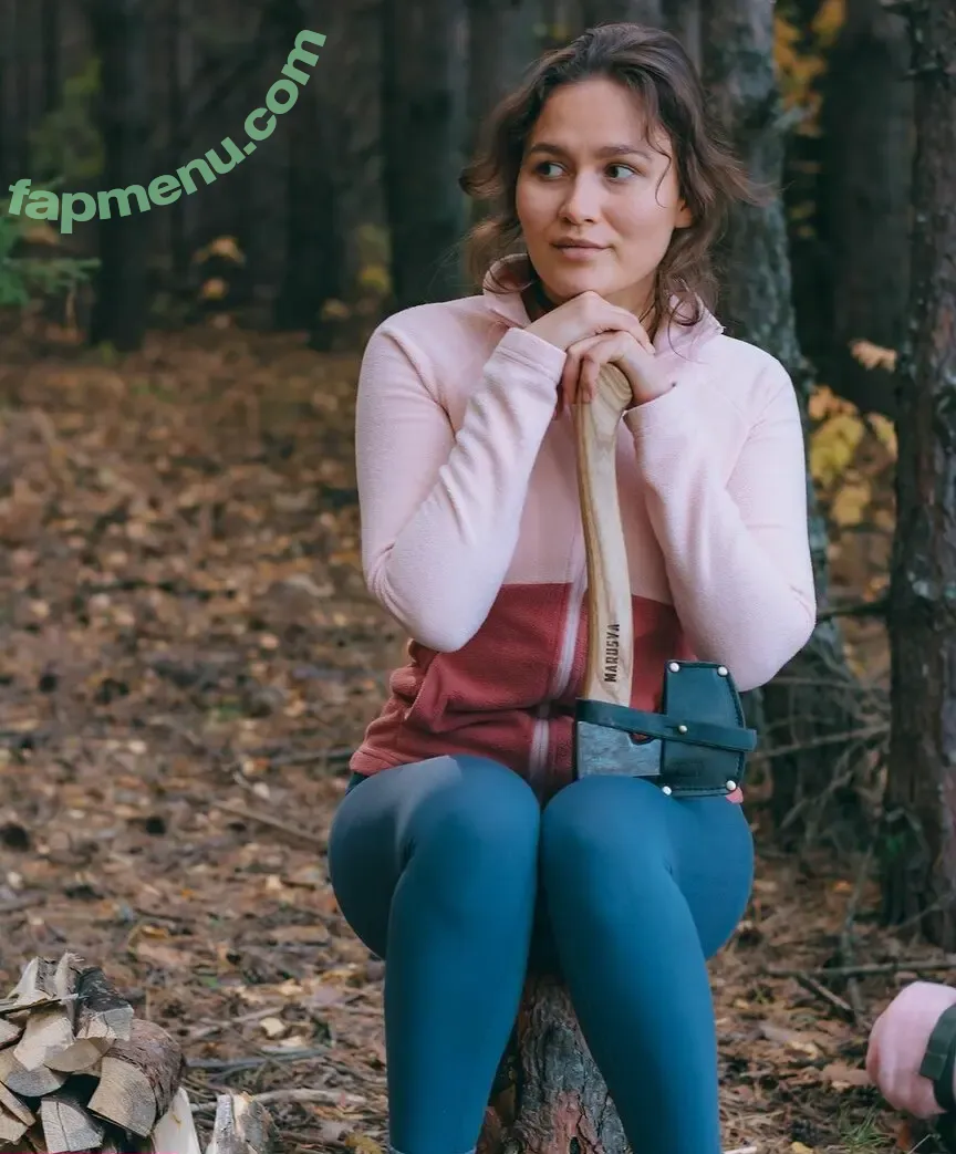 Marusya Shiklina nude photo #0022 (Marusya outdoors / marusya / marusya.shiklina)