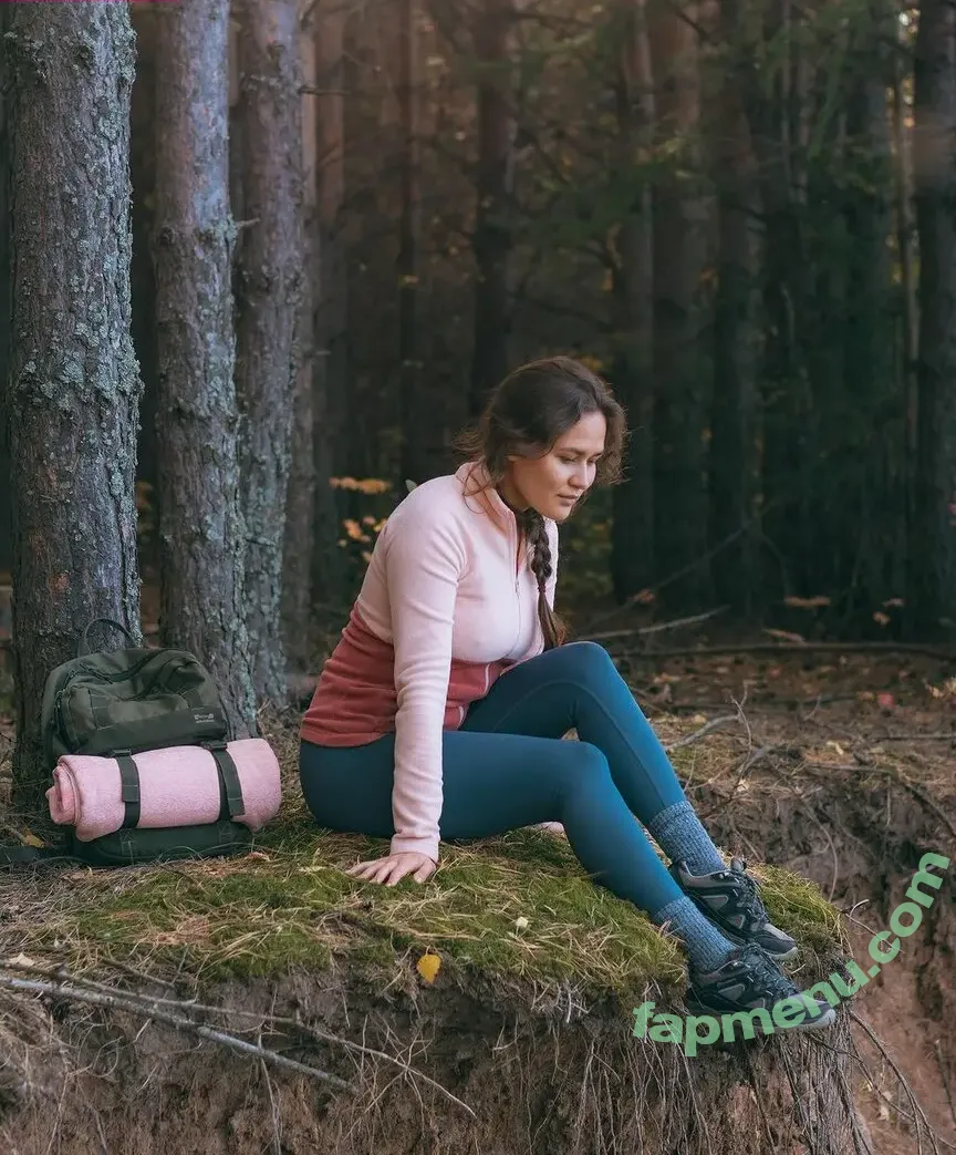 Marusya Shiklina nude photo #0024 (Marusya outdoors / marusya / marusya.shiklina)