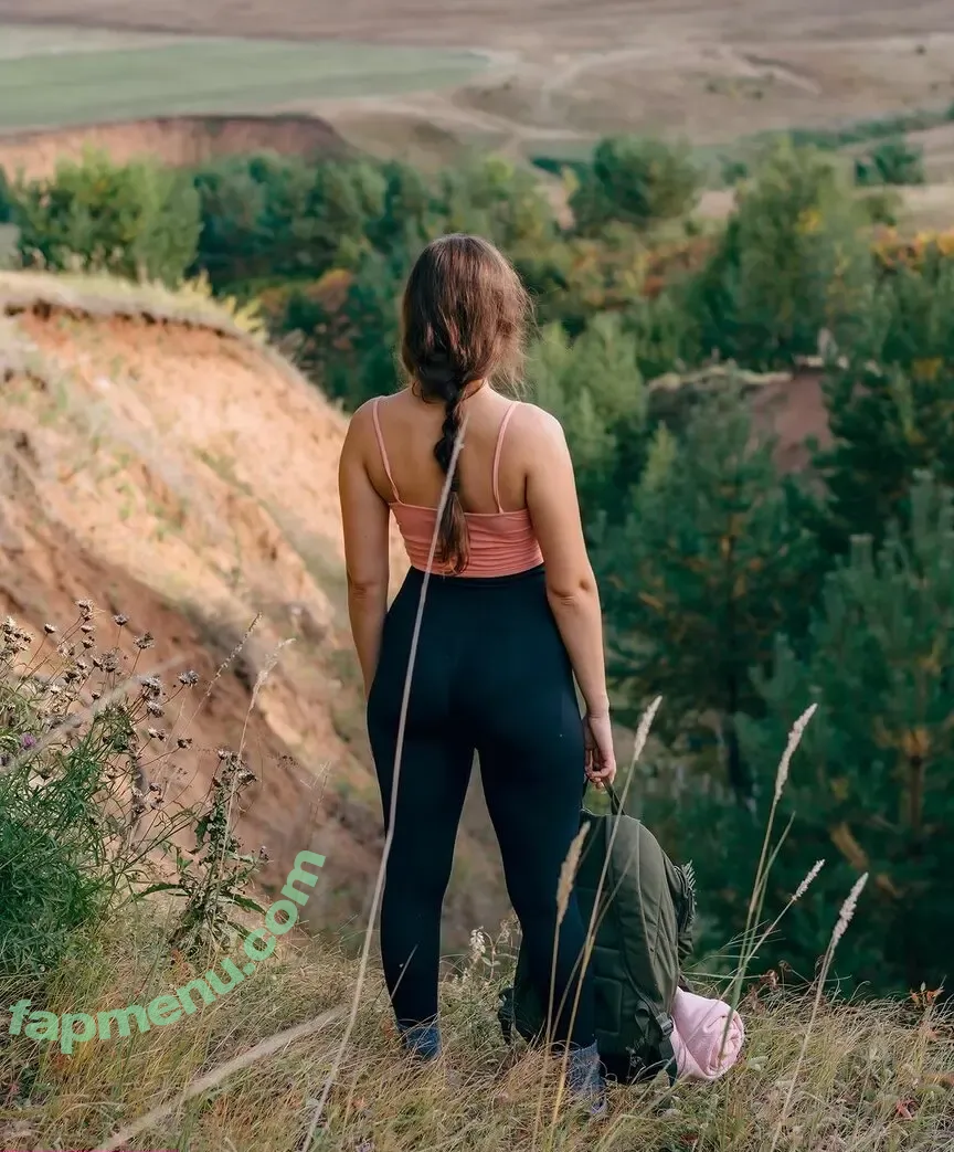 Marusya Shiklina nude photo #0030 (Marusya outdoors / marusya / marusya.shiklina)