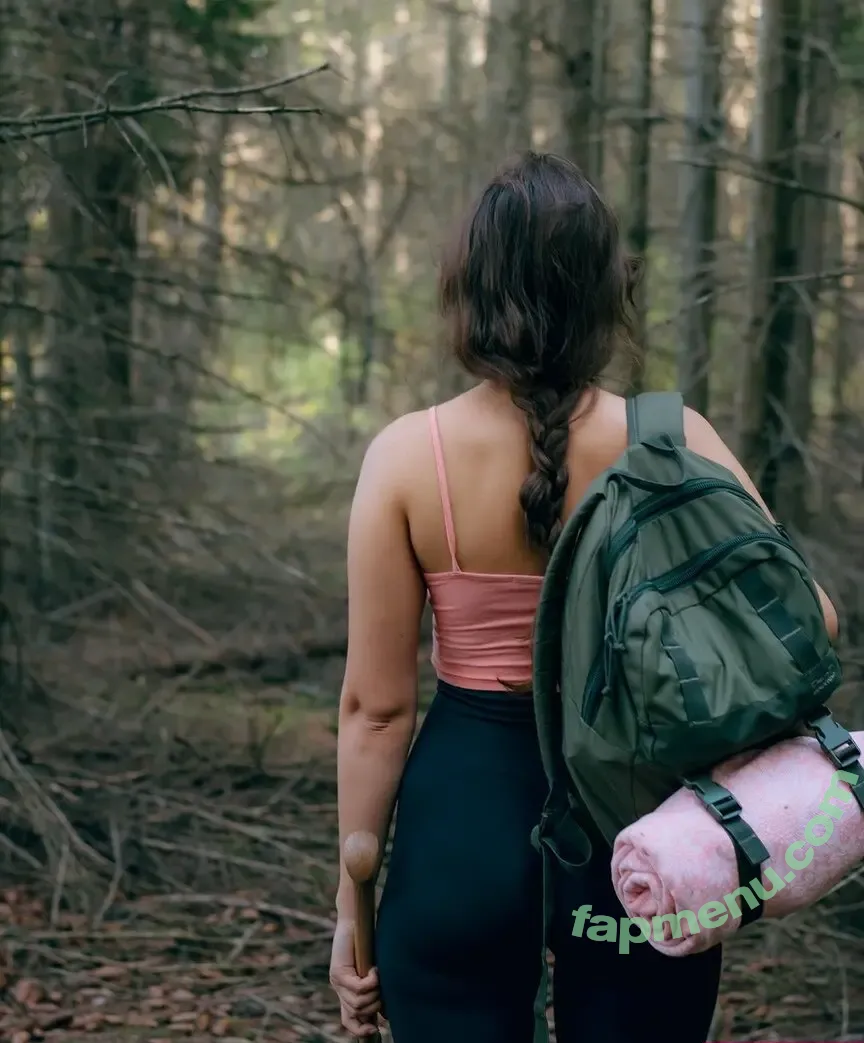 Marusya Shiklina nude photo #0034 (Marusya outdoors / marusya / marusya.shiklina)