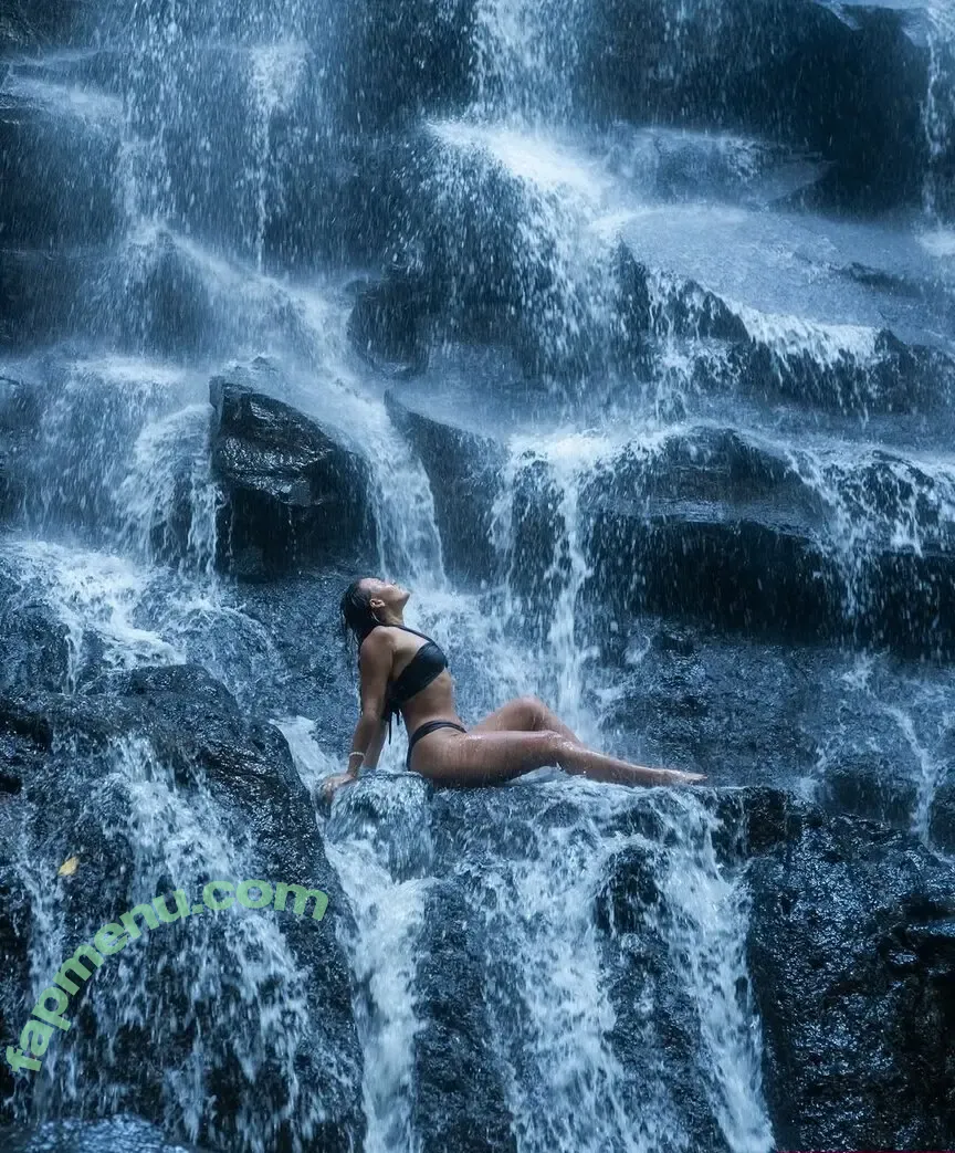 Marusya Shiklina nude photo #0340 (Marusya outdoors / marusya / marusya.shiklina)