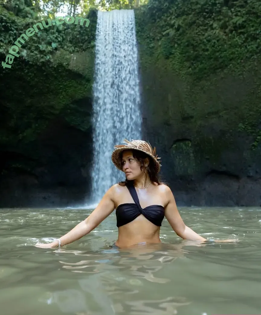 Marusya Shiklina nude photo #0350 (Marusya outdoors / marusya / marusya.shiklina)
