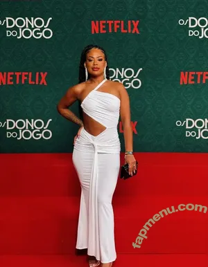 Marvvila nude photo #0206