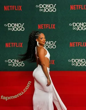 Marvvila nude photo #0207