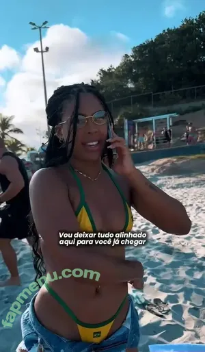 Marvvila nude photo #0210