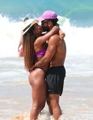 Marvvila nude photo #0219