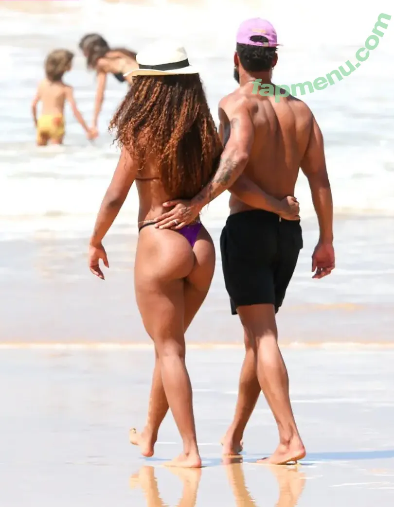 Marvvila nude photo #0216 (Marvvila)