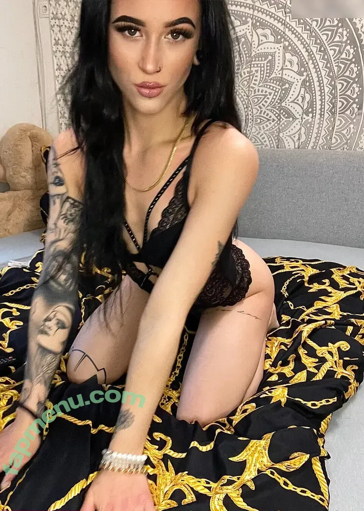 Marxe.sophxe nude photo #0025 (Marxe.sophxe)