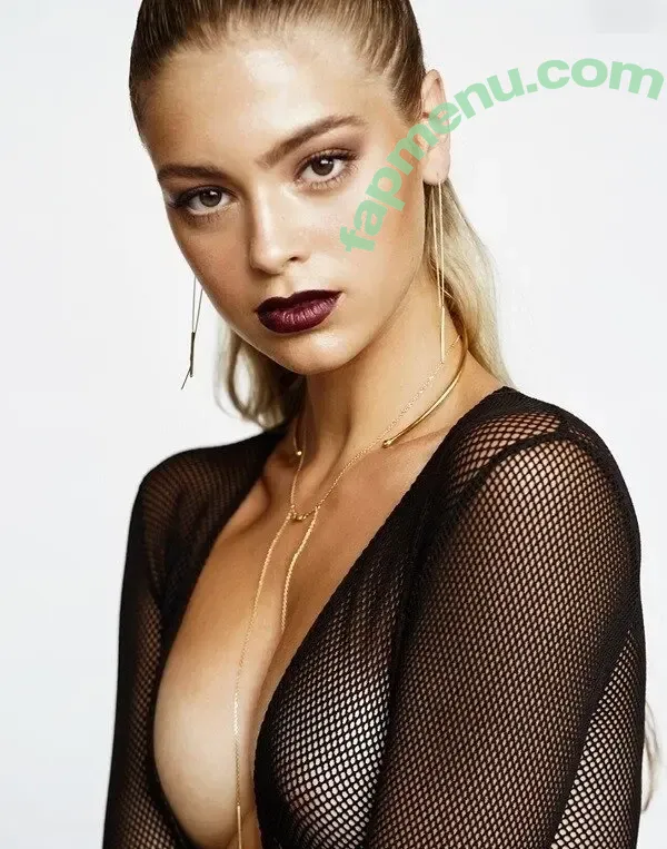 Mary Braun nude photo #0025 (MariaBraun / _marybraun)