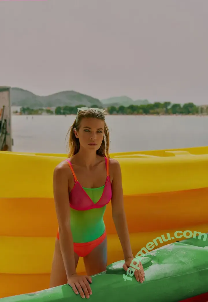 Mary Braun nude photo #0168 (MariaBraun / _marybraun)