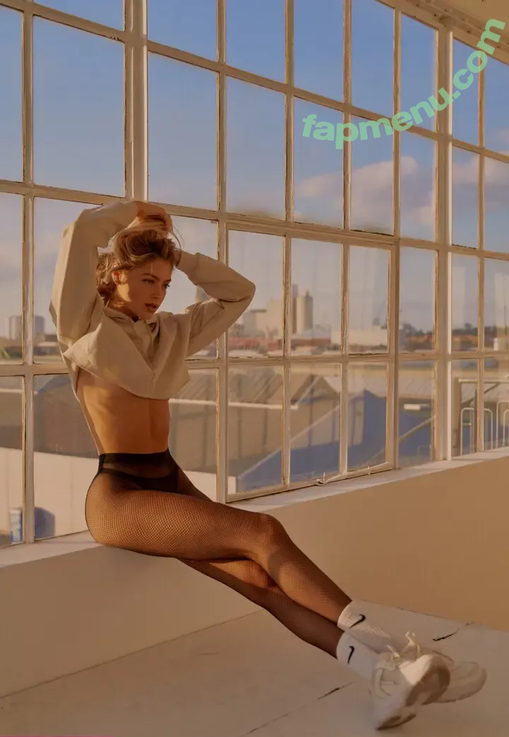 Mary Braun nude photo #0179 (MariaBraun / _marybraun)