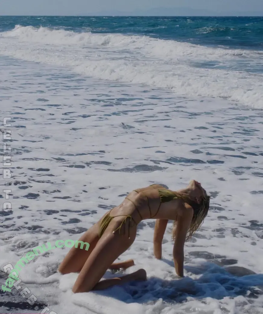 Mary Braun nude photo #0192 (MariaBraun / _marybraun)