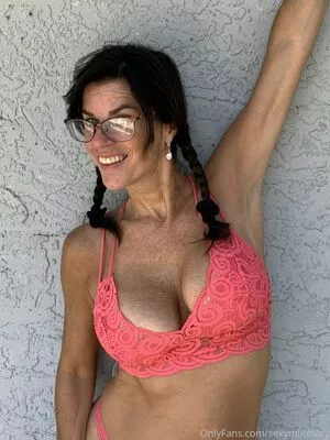 Mary Burke / maryburke / sexymilfmary / themaryburke3 nude photo #0130