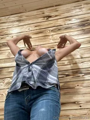 Mary Burke / maryburke / sexymilfmary / themaryburke3 nude photo #0195