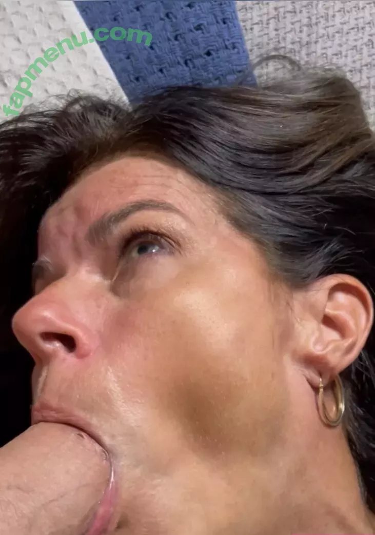 Mary Burke nude photo #0387 (maryburke / sexymilfmary / themaryburke3)