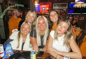 Mary Chapman Morrow / mc_morrow nude photo #0109