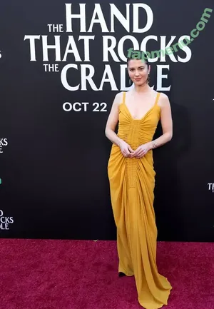 Mary Elizabeth Winstead / mary_elizabeth_winstead nude photo #0469