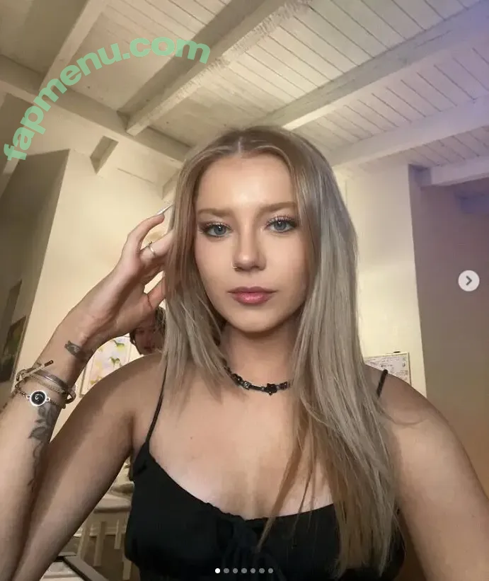 Mary-Kate Willis nude photo #0020 (marykate.willis)