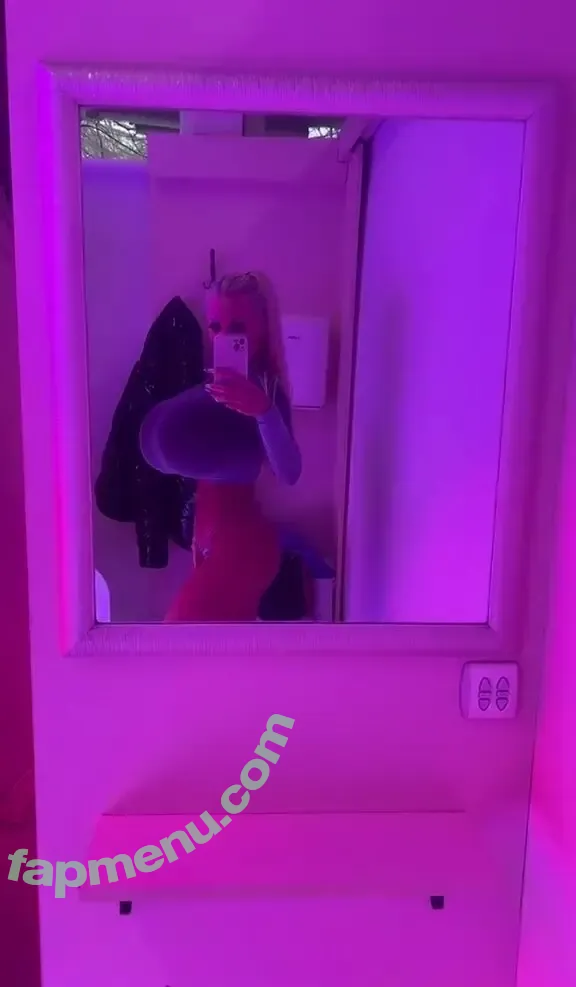 Mary Madison Love nude photo #0353 (Marymadisonlov / Marymadisonlove / marymadison)