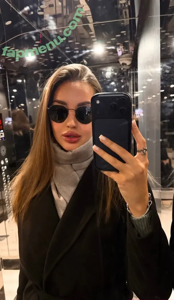 Mary Nabokova nude photo #0749 (Mary.nabokova / mary_nabokova)