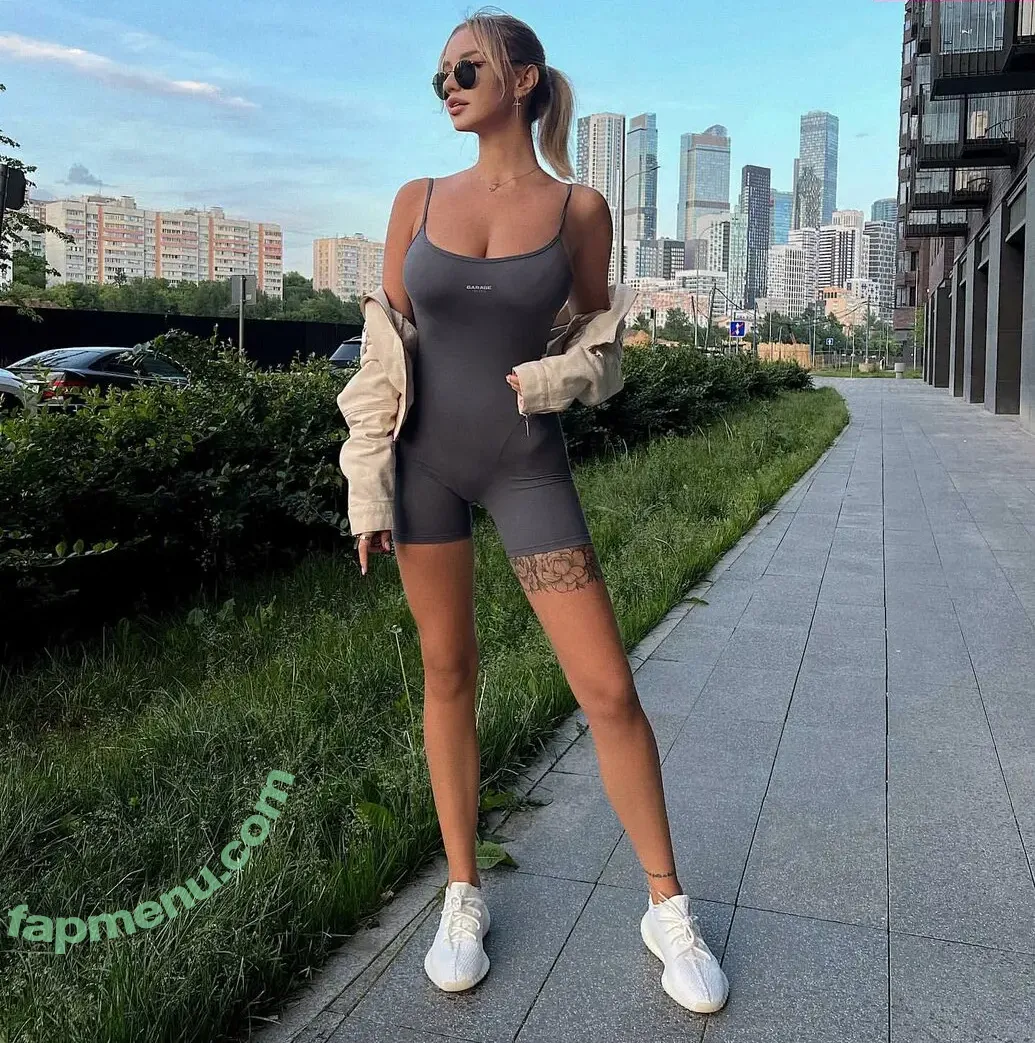 Mary Nabokova nude photo #0754 (Mary.nabokova / mary_nabokova)