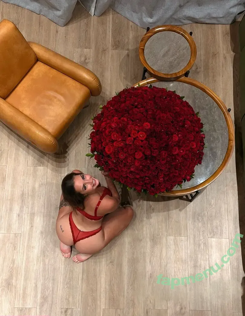 Mary Nabokova nude photo #0759 (Mary.nabokova / mary_nabokova)