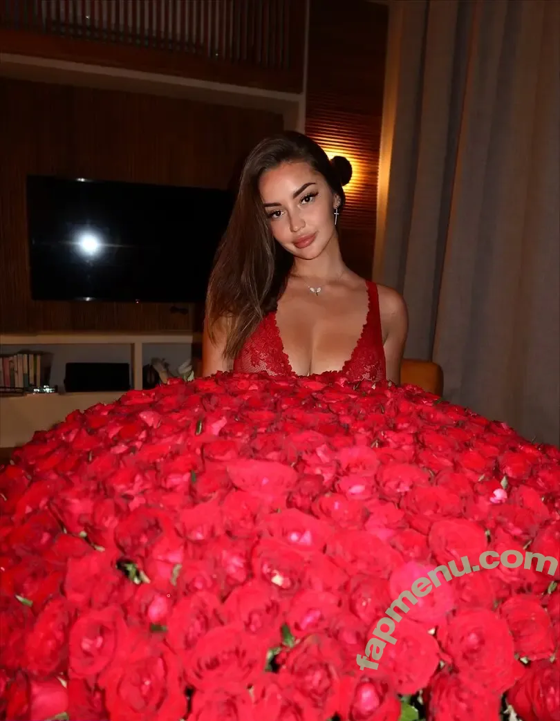 Mary Nabokova nude photo #0760 (Mary.nabokova / mary_nabokova)